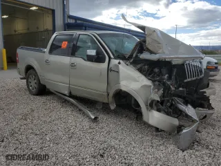 2006 Lincoln Mark LT with VIN 5LTPW185X6FJ11225, listed as a Copart auction lot 71627364 with 0 mi miles and Clean Title. Bid and sale history available at carsss.com. Image 4.