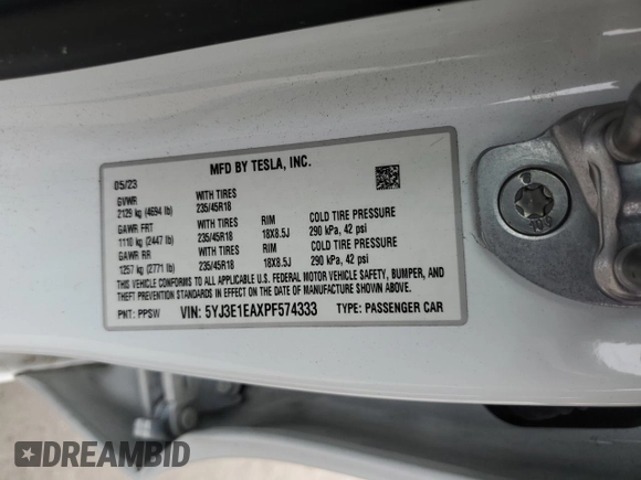 2023 Tesla Model 3 с VIN 5YJ3E1EAXPF574333, выставлен на аукционе Copart как лот 60702975 с пробегом 28 824 миль миль и Списание • Salvage title. История ставок и продаж доступна на DreamBid. Изображение 12.