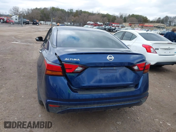 2021 Nissan Altima 2.5 S with VIN 1N4BL4BV0MN347133, listed as a IAAI auction lot 41728514 with 68,482 mi miles. Bid and sale history available at carsss.com. Image 16.
