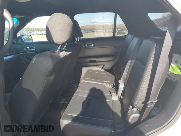 2016 Ford Utility Police Interceptor with VIN 1FM5K8AR5GGC95704, listed as a Copart auction lot 75960233 with 168,894 mi miles and Non Repairable. Bid and sale history available at carsss.com. Image 10.
