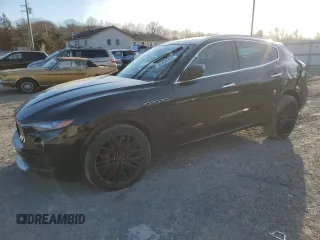 2017 Maserati Levante with VIN ZN661XUL2HX226837, listed as a Copart auction lot 45404165 with 0 mi miles and Salvage Title. Bid and sale history available at carsss.com. Image 1.