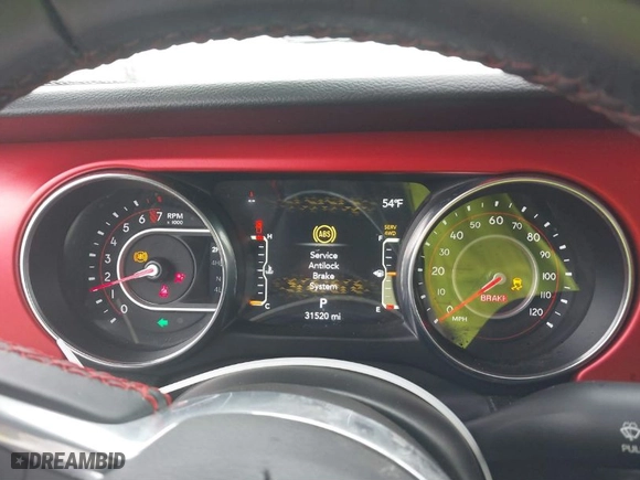 2022 Jeep Gladiator Rubicon with VIN 1C6JJTBG9NL113990, listed as a IAAI auction lot 38583176 with 31,520 mi miles. Bid and sale history available at carsss.com. Image 7.