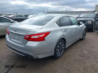 2016 Nissan Altima SV with VIN 1N4AL3AP6GC256621, listed as a IAAI auction lot 41290505 with 63,336 mi miles and . Bid and sale history available at DreamBid. Image 4.