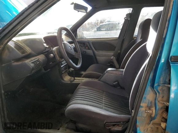1994 Chevrolet Cavalier with VIN 3G1JC51T4RS821750, listed as a Copart auction lot 89214085 with 209,784 mi miles and Clean Title. Bid and sale history available at DreamBid. Image 7.