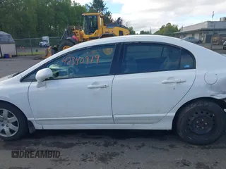 2009 Honda Civic LX z VIN 2HGFA16569H342000, wystawiony jako IAAI lot #42340919 z przebiegiem 214 370 mil mil oraz . Historia ofert i sprzedaży dostępna na DreamBid. Obrazek 15.