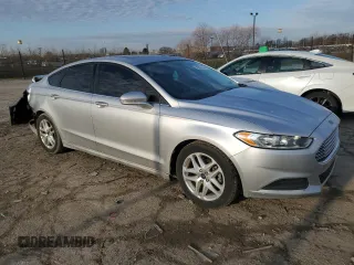 2015 Ford Fusion SE with VIN 1FA6P0H77F5116157, listed as a Copart auction lot 50692645 with 97,849 mi miles and Salvage Title. Bid and sale history available at DreamBid. Image 4.