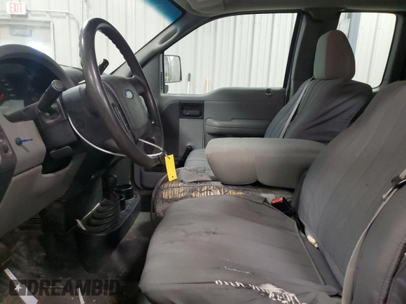 2007 Ford F-150 XL with VIN 1FTVX14547NA13750, listed as a Copart auction lot 85196934 with 298,111 mi miles and Clean Title. Bid and sale history available at carsss.com. Image 7.