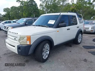 2006 Land Rover LR3 SE with VIN SALAD25416A369381, listed as a IAAI auction lot 41807834 with 229,910 mi miles. Bid and sale history available at carsss.com. Image 6.