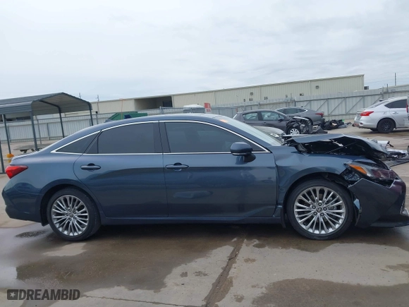 2022 Toyota Avalon Hybrid Limited with VIN 4T1DA1AB2NU013574, listed as a IAAI auction lot 41357973 with 24,475 mi miles. Bid and sale history available at carsss.com. Image 13.