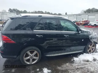 2018 Mercedes-Benz GLE 350 with VIN 4JGDA5HB2JB163672, listed as a IAAI auction lot 41560772 with 76,685 mi miles and . Bid and sale history available at DreamBid. Image 13.