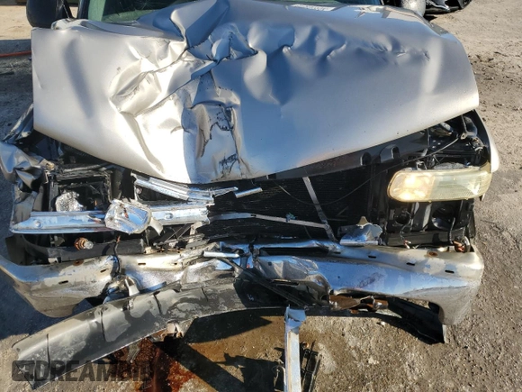 2002 Chevrolet Tahoe LS with VIN 1GNEC13V62R184697, listed as a Copart auction lot 87201294 with 0 mi miles and Salvage Title. Bid and sale history available at carsss.com. Image 12.