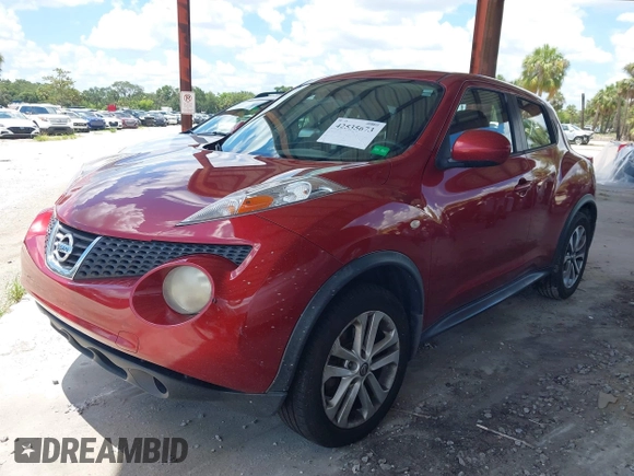 2013 Nissan Juke SL z VIN JN8AF5MV8DT221618, wystawiony jako IAAI lot #42535673 z przebiegiem 133 490 mil mil oraz . Historia ofert i sprzedaży dostępna na DreamBid. Obrazek 2.