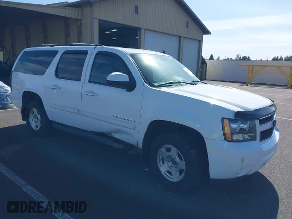 2007 Chevrolet Suburban LT with VIN 1GNFK16357J184567, listed as a IAAI auction lot 41811824 with 233,405 mi miles and . Bid and sale history available at DreamBid. Image 1.