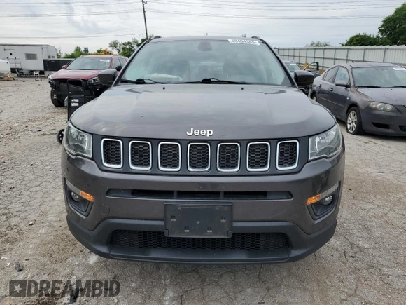 2018 Jeep Compass Latitude with VIN 3C4NJCBB0JT376754, listed as a Copart auction lot 58494345 with 93,092 mi miles and Salvage title. Bid and sale history available at DreamBid. Image 5.