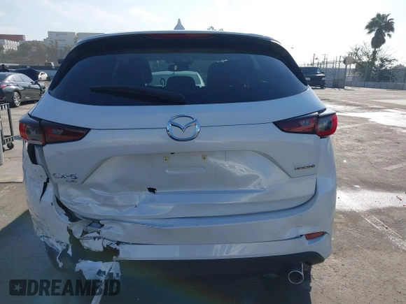 2024 Mazda CX-5 2.5 S Preferred Package with VIN JM3KFBCL8R0498140, listed as a IAAI auction lot 41858289 with 6,159 mi miles. Bid and sale history available at carsss.com. Image 16.
