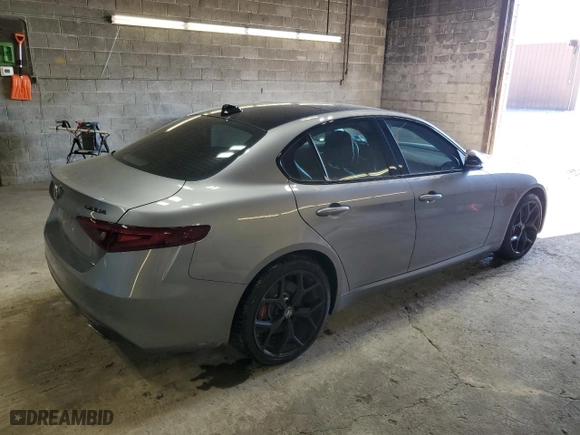 2021 Alfa Romeo Giulia Ti with VIN ZARFANBN4M7644262, listed as a Copart auction lot 48141725 with 23,550 mi miles and Salvage Title. Bid and sale history available at carsss.com. Image 3.