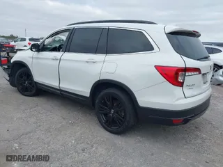 2021 Honda Pilot Special Edition with VIN 5FNYF5H26MB037212, listed as a IAAI auction lot 41271893 with 131,796 mi miles. Bid and sale history available at carsss.com. Image 3.