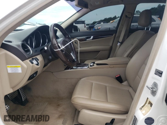 2014 Mercedes-Benz C 250 Sport with VIN WDDGF4HB4ER307402, listed as a Copart auction lot 60545145 with 131,283 mi miles and Salvage title. Bid and sale history available at DreamBid. Image 7.