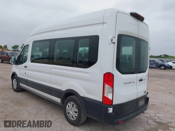 2022 Ford Transit Passenger XL с VIN 1FBAX2X81NKA29272, выставлен на аукционе IAAI как лот 41921508 с пробегом 49 826 миль миль и . История ставок и продаж доступна на DreamBid. Изображение 3.