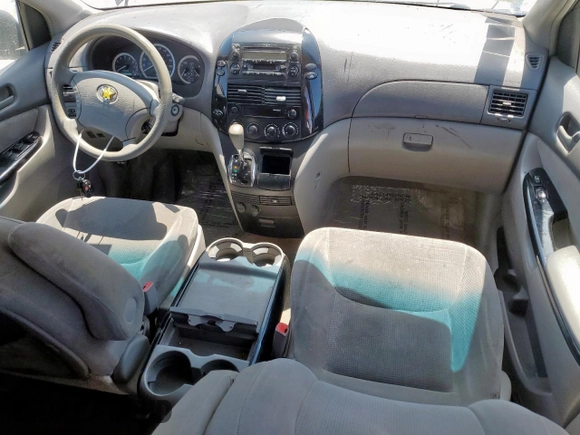 2005 Toyota Sienna CE with VIN 5TDZA23C25S232058, listed as a Copart auction lot 52096745 with 0 mi miles and Salvage Title. Bid and sale history available at carsss.com. Image 8.