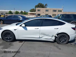 2025 Tesla Model 3 Long Range with VIN 5YJ3E1EB3SF914858, listed as a IAAI auction lot 42719707 with 5,849 mi miles and . Bid and sale history available at DreamBid. Image 15.