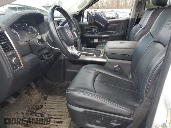 2018 Ram 2500 Laramie with VIN 3C6UR5FL0JG109472, listed as a Copart auction lot 46353435 with 102,773 mi miles and Salvage title. Bid and sale history available at DreamBid. Image 7.