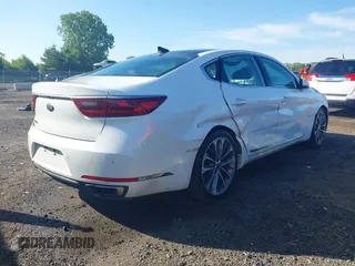 2017 Kia Cadenza Premium z VIN KNALC4J19H5091784, wystawiony jako IAAI lot #42290255 z przebiegiem 76 913 mil mil oraz . Historia ofert i sprzedaży dostępna na DreamBid. Obrazek 4.