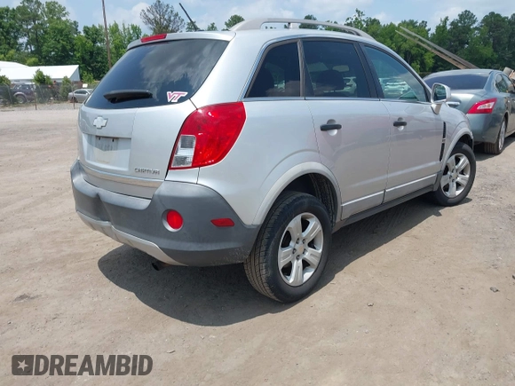2013 Chevrolet Captiva Sport LS z VIN 3GNAL2EK6DS592835, wystawiony jako IAAI lot #42458620 z przebiegiem 236 177 mil mil oraz . Historia ofert i sprzedaży dostępna na DreamBid. Obrazek 4.