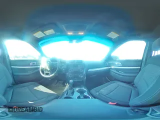 2017 Ford Explorer XLT с VIN 1FM5K7D8XHGA33580, выставлен на аукционе Copart как лот 56795705 с пробегом 82 071 миль миль и Списание • Salvage title. История ставок и продаж доступна на DreamBid. Изображение 15.