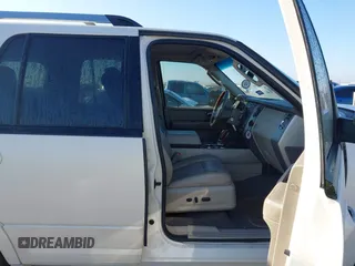 2007 Ford Expedition Limited with VIN 1FMFU19527LA56416, listed as a IAAI auction lot 41655342 with 25,549 mi miles. Bid and sale history available at carsss.com. Image 5.