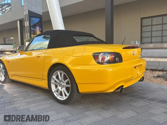 2005 Honda S2000 с VIN JHMAP21425S007703, выставлен на аукционе Copart как лот 47661415 с пробегом 159 918 миль миль и Чистый • Clean title. История ставок и продаж доступна на DreamBid. Изображение 3.