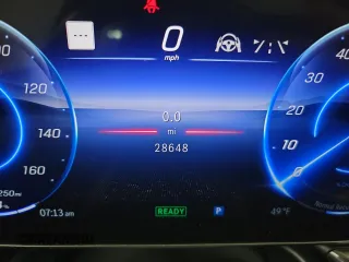 2023 Mercedes-Benz EQE 350 z VIN W1KEG1CB4PF014968, wystawiony jako Copart lot #88493765 z przebiegiem 28 648 mil mil oraz Czysty tytuł • Clean title. Historia ofert i sprzedaży dostępna na DreamBid. Obrazek 8.