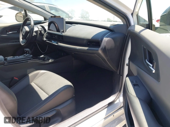 2024 Toyota Prius LE with VIN JTDACAAU2R3020703, listed as a IAAI auction lot 42644240 with 32,715 mi miles and . Bid and sale history available at DreamBid. Image 5.