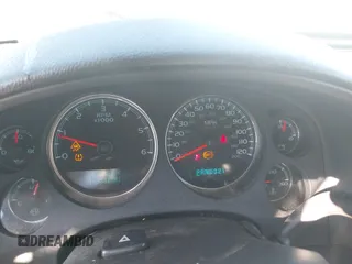 2008 Chevrolet Tahoe LTZ с VIN 1GNFC13008R192473, выставлен на аукционе IAAI как лот 41353411 с пробегом 163 581 миль миль и . История ставок и продаж доступна на DreamBid. Изображение 7.