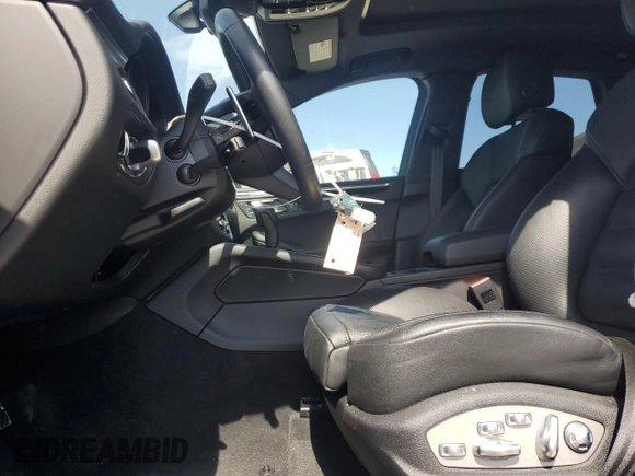 2024 Porsche Macan with VIN WP1AA2A53RLB14849, listed as a Copart auction lot 57979155 with 10,031 mi miles and Salvage title. Bid and sale history available at DreamBid. Image 7.
