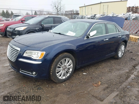 2013 Chrysler 300 Luxury Series with VIN 2C3CCASGXDH564717, listed as a IAAI auction lot 41716331 with 133,220 mi miles. Bid and sale history available at carsss.com. Image 17.