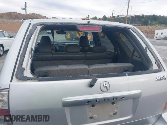 2006 Acura MDX with VIN 2HNYD18216H514134, listed as a IAAI auction lot 41233105 with 144,326 mi miles. Bid and sale history available at carsss.com. Image 6.