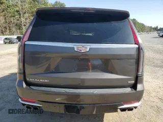 2021 Cadillac Escalade Premium Luxury with VIN 1GYS4CKL6MR249968, listed as a Copart auction lot 47406705 with 28,937 mi miles and Salvage title. Bid and sale history available at DreamBid. Image 6.