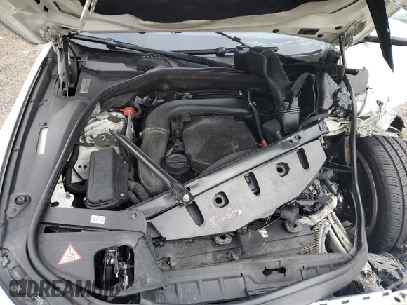 2014 BMW 5 Series 535d xDrive with VIN WBAFV3C5XEDZ33339, listed as a Copart auction lot 62984935 with 148,039 mi miles and Non repairable. Bid and sale history available at DreamBid. Image 11.
