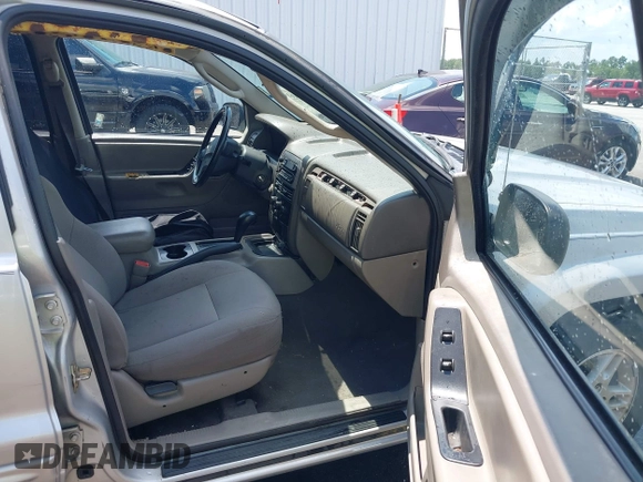 2004 Jeep Grand Cherokee Laredo with VIN 1J4GX48S34C258227, listed as a IAAI auction lot 42616107 with 160,424 mi miles and . Bid and sale history available at DreamBid. Image 5.