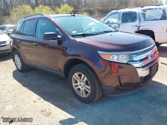 2011 Ford Edge SE with VIN 2FMDK3GC3BBB17596, listed as a IAAI auction lot 42044572 with 189,745 mi miles. Bid and sale history available at carsss.com. Image 1.