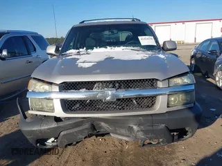 2004 Chevrolet Avalanche z VIN 3GNEK12T84G114477, wystawiony jako IAAI lot #41414239 z przebiegiem 241 844 mil mil oraz . Historia ofert i sprzedaży dostępna na DreamBid. Obrazek 12.