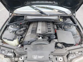 2005 BMW 3 Series 325i with VIN WBAEV33415KX11061, listed as a IAAI auction lot 42810241 with 168,338 mi miles and . Bid and sale history available at DreamBid. Image 10.