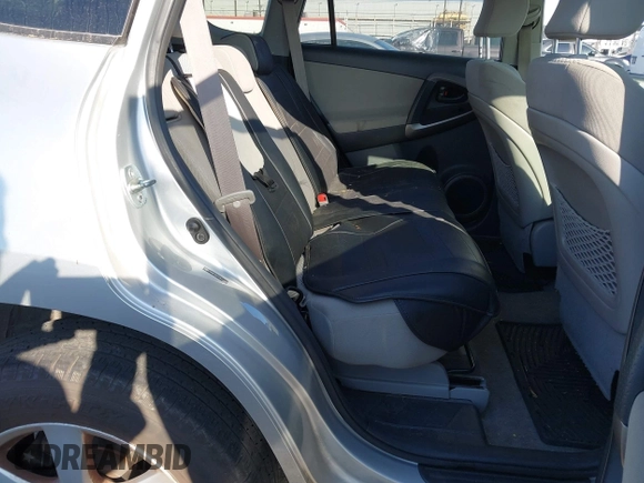 2007 Toyota RAV4 Limited with VIN JTMZK34VX75012338, listed as a IAAI auction lot 41053025 with 155,024 mi miles and . Bid and sale history available at DreamBid. Image 8.