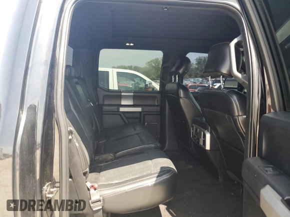 2017 Ford F-150 XL z VIN 1FTFW1EG0HFC07436, wystawiony jako Copart lot #61226045 z przebiegiem 223 986 mil mil oraz Czysty tytuł • Clean title. Historia ofert i sprzedaży dostępna na DreamBid. Obrazek 10.