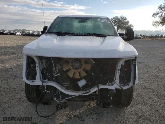 2017 Ford Super Duty F-250 SRW XL with VIN 1FDBF2A64HEC81834, listed as a Copart auction lot 80112454 with 81,131 mi miles and Salvage Title. Bid and sale history available at carsss.com. Image 5.