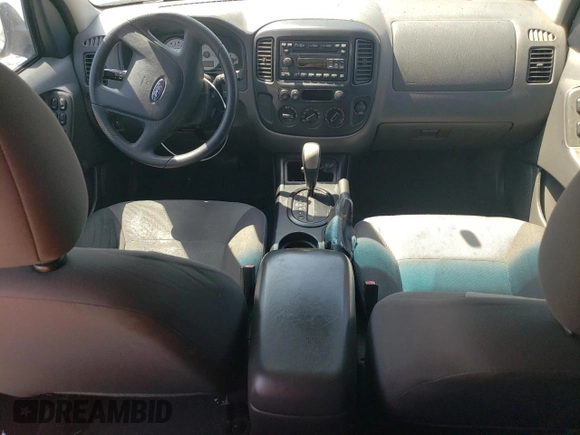 2006 Ford Escape XLS with VIN 1FMCU02Z36KA71926, listed as a Copart auction lot 57697364 with 225,212 mi miles and Salvage title. Bid and sale history available at DreamBid. Image 8.