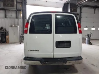 2019 Chevrolet Express Cargo с VIN 1GCWGBFG0K1195312, выставлен на аукционе IAAI как лот 42314484 с пробегом Не указан миль и . История ставок и продаж доступна на DreamBid. Изображение 16.