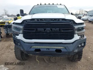 2020 Ram 2500 Laramie with VIN 3C6UR5NL9LG101116, listed as a IAAI auction lot 41694638 with 92,472 mi miles. Bid and sale history available at carsss.com. Image 6.