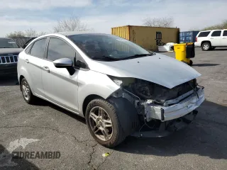 2018 Ford Fiesta SE z VIN 3FADP4BJ3JM110152, wystawiony jako Copart lot #50813155 z przebiegiem 90 729 mil mil oraz Szkoda całkowita • Salvage title. Historia ofert i sprzedaży dostępna na DreamBid. Obrazek 4.
